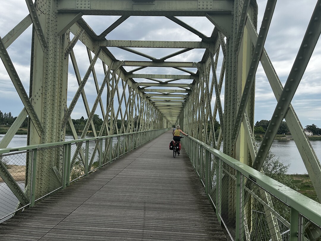 Brug bij Sully