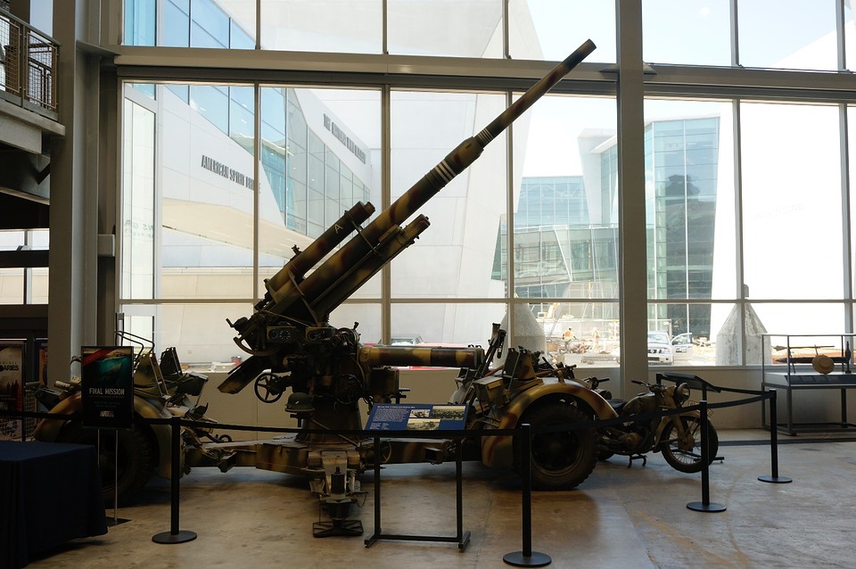 (12) WO II museum