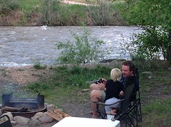 (13) plekje aan de rivier