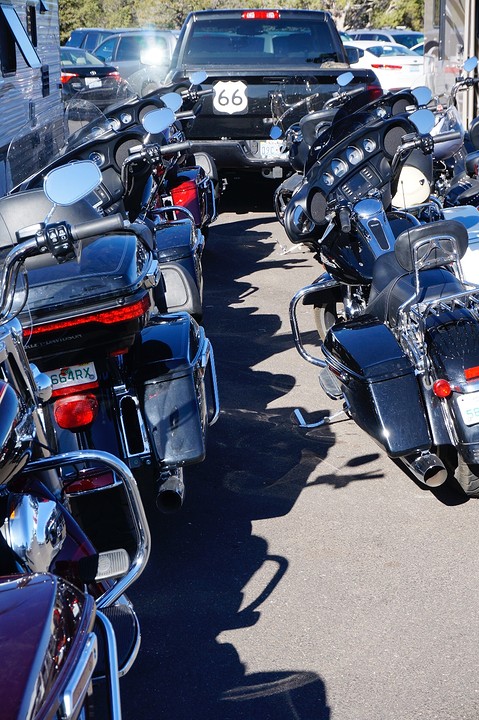 (13) Harleys zat in de US
