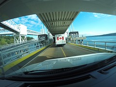 (15) Met de boot vanaf Canada