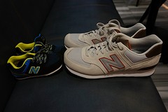 (16) Beiden nieuwe schoenen