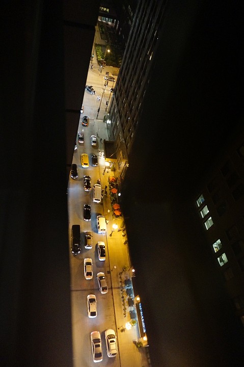 (16) Chicago van boven