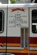 (16) 9-11 Herdenkingsplaat op een brandweer wagen