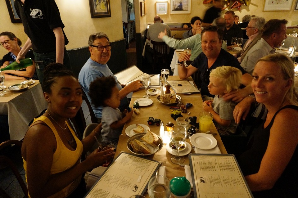 (16) Diner in NYC