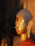 Boeddhabeeld bij Wat Xien Thong in Luang Prabang