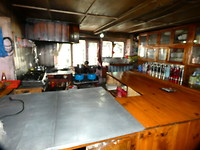 158-Keuken tijdens onze lunch-stop: alles spik en span