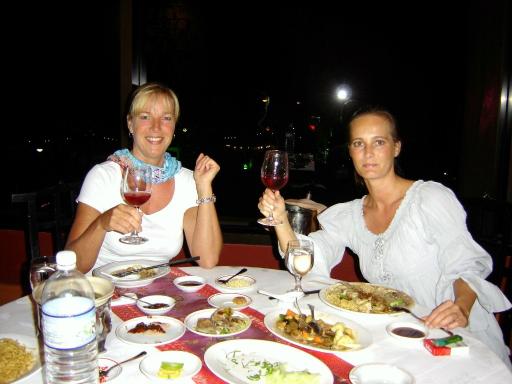 Laatste Chinese diner in Kuching, mmm Peking eend!