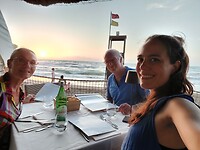 Aan tafel