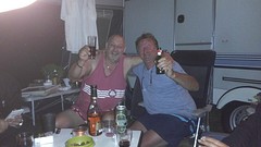 Tonnie gevonden in plaats van het tankstation. Ik klets jullie morgen bij, welterusten allemaal