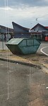 De container waar het kind in werd gegooid