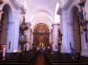 Binnen in Iglesia Nuestra Señora de Pilar