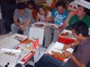hele berg pizza`s in ons hostel