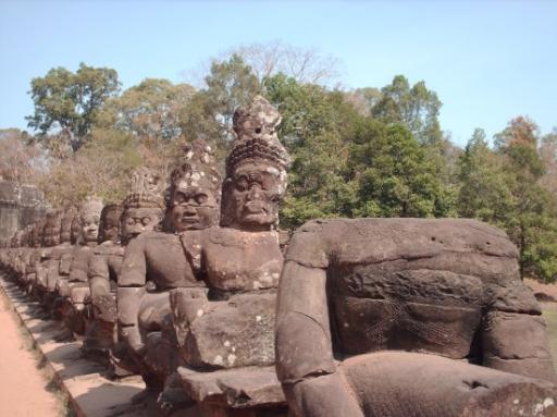 South gate van Angkor Thom