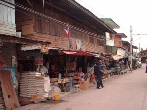 de main street in Prompiram