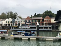 Havenfront: “Hollandse” geveltjes
