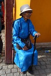Vrouw in Gandan Tegchenling Monastery