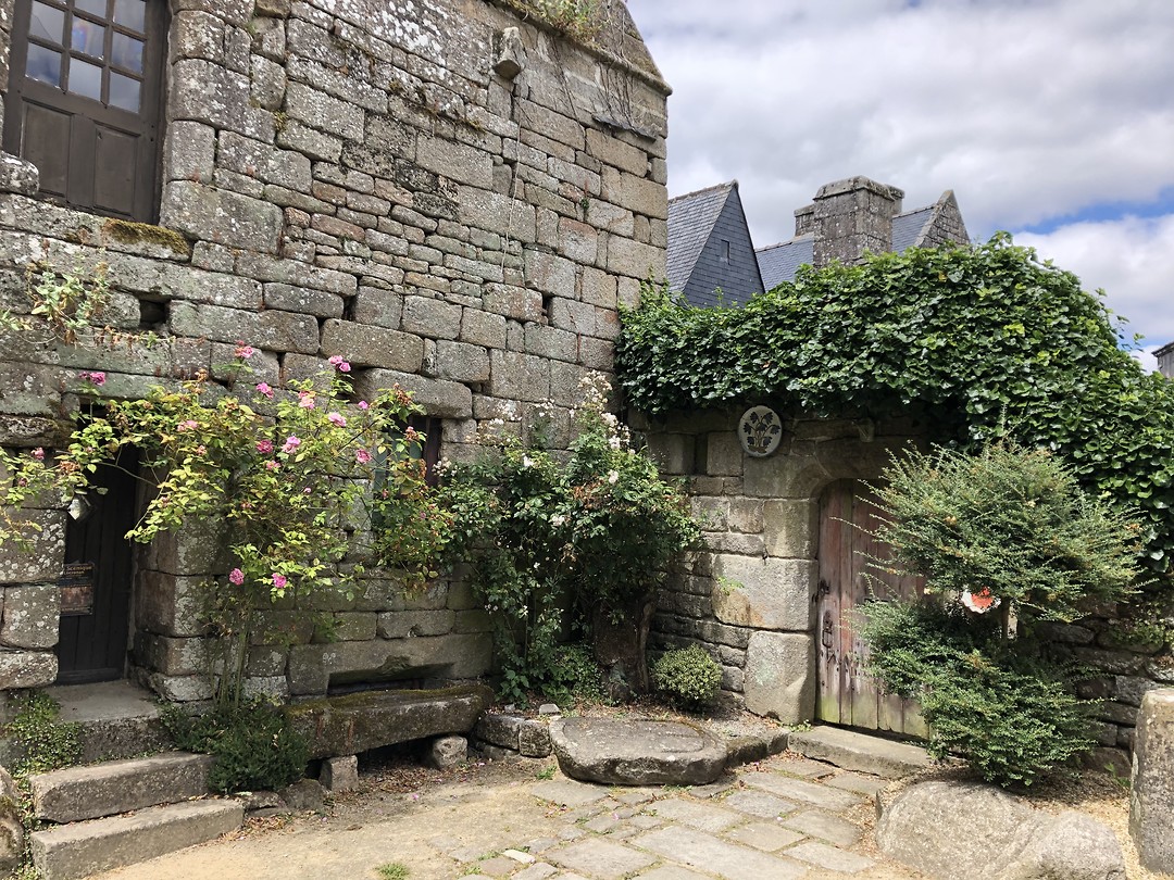 Locronan