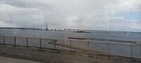 Nog steeds werk aan de nieuwe brug voor de treinen.