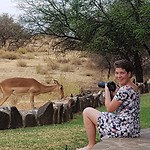 Impala bij terras Auas safari lodge