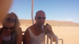 In de terreinwagen op weg naar Antelope Canyon