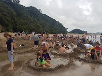 Hot water Beach