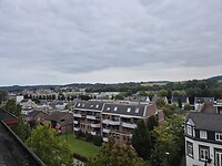 1000042899
