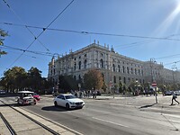 1000043753