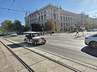 1000043754