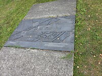 1000056257