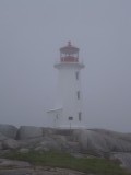 Vuurtoren in de mist Peggy's Cove