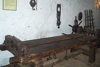 Staan enkele martelwerktuigen