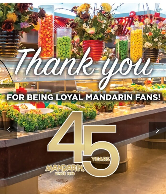 Eten bij ons favoriete Chinees Buffet Restaurant , ze bestaan 45 jaar !