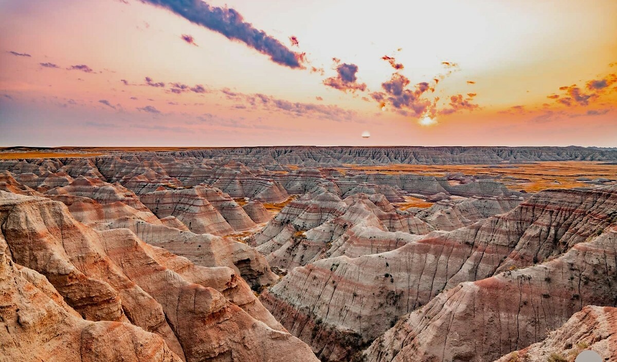 Badlands National Park , South Dakota