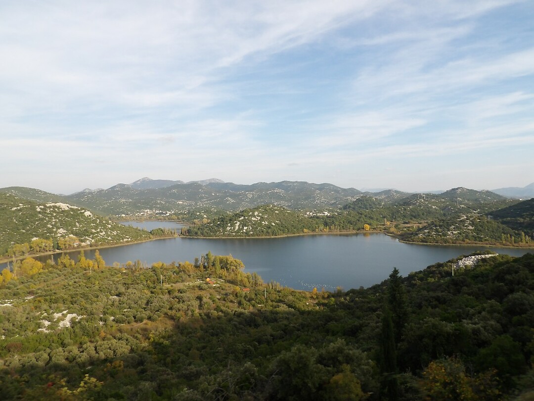 Baćinska jezera