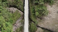 Pailon del diablo waterfall