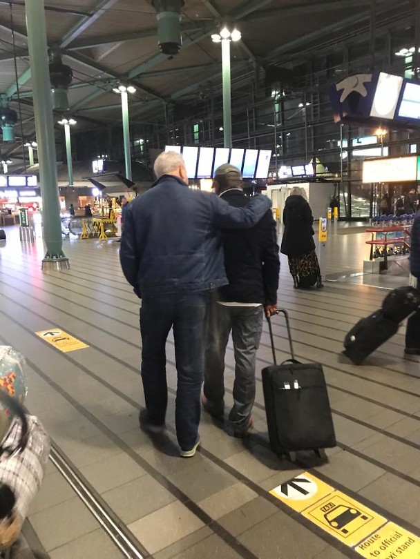 Wat een verrassing op Schiphol