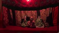 Poppenspel op de Bazaar