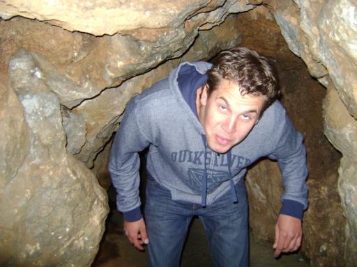 Morge eerst Richard treur bellen (dak uithakken)