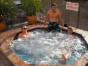 Effe bubbelen, Luuk en Paul verzorgte de bubbels.