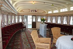 De damessalon van de SS Moyie