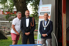 De locoburgemeester en de Nederlandse attaché