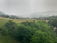 Het onweer vanaf vanaf onze kamer in ons mooie verblijf in Montalbano