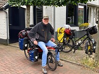 Volbepakte fietsen bij vertrek van huis