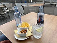 Aangeklede ‘borrel’