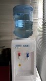 Waterdispenser bij ons thuis