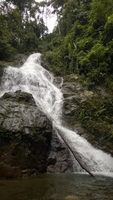 Cemperoh Waterfall