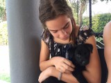 Lara met Joy