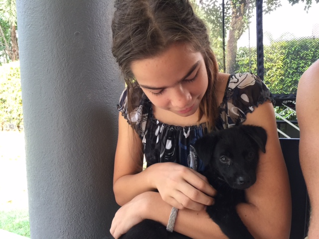 Lara met Joy