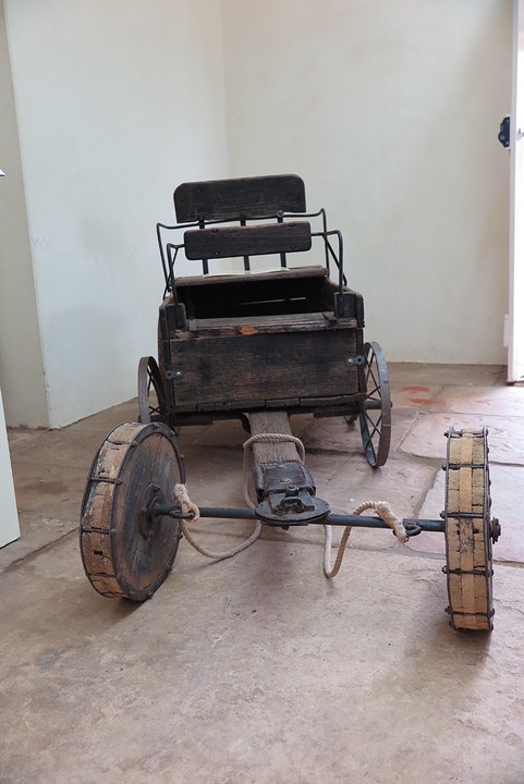 Telegraph station